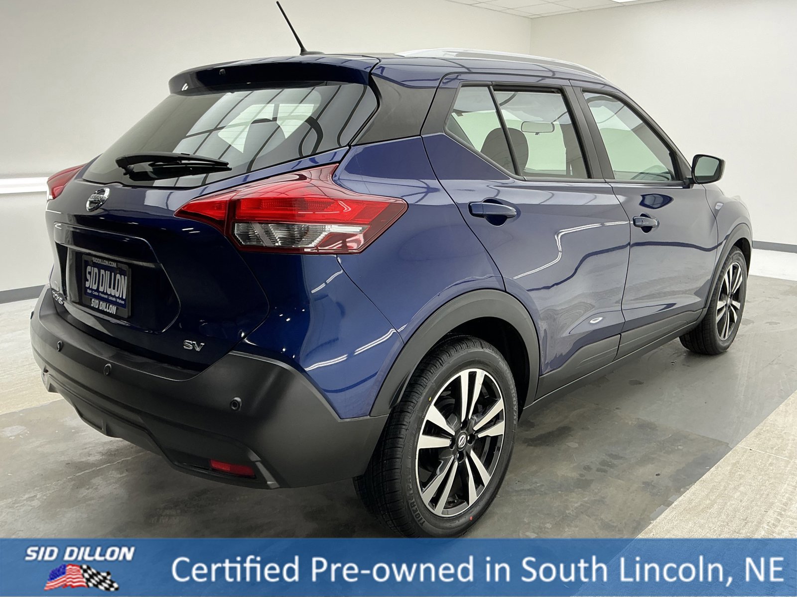 Used 2020 Nissan Kicks SV image 4