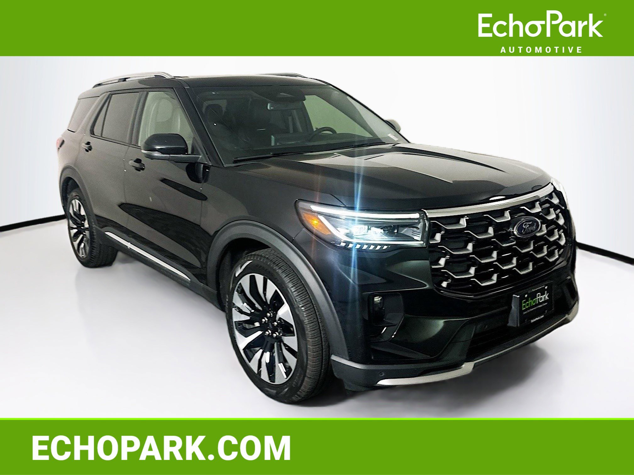 Used 2025 Ford Explorer Platinum w/ LUX Leather Package image 1