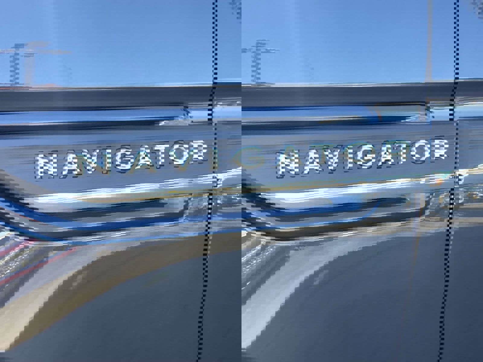 Certified 2022 Lincoln Navigator L Reserve image 13