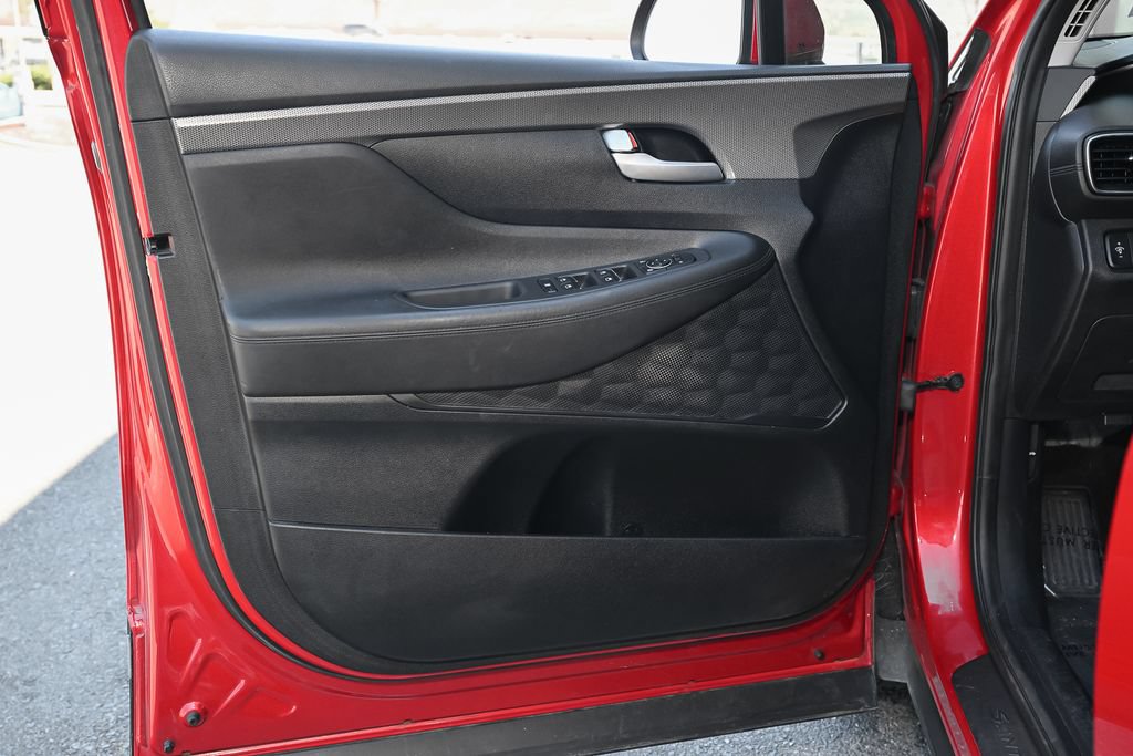 Used 2020 Hyundai Santa Fe SE FWD image 20