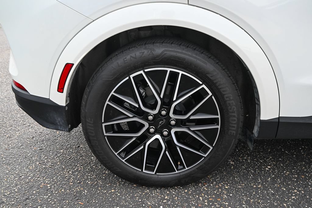 Used 2025 Ford Mustang Mach-E Premium AWD/4WD image 14