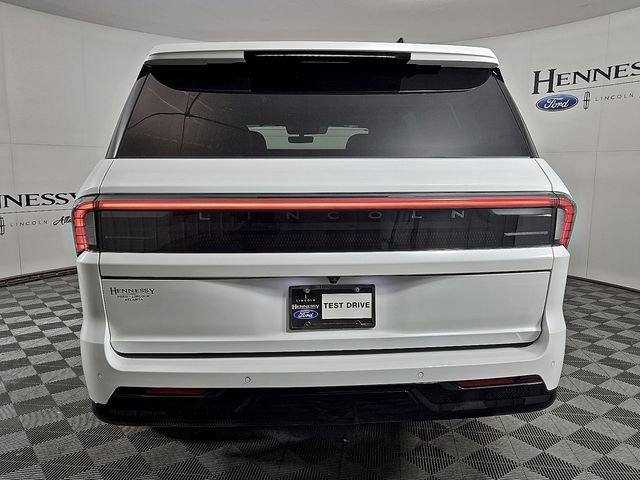 New 2025 Lincoln Navigator Reserve image 5