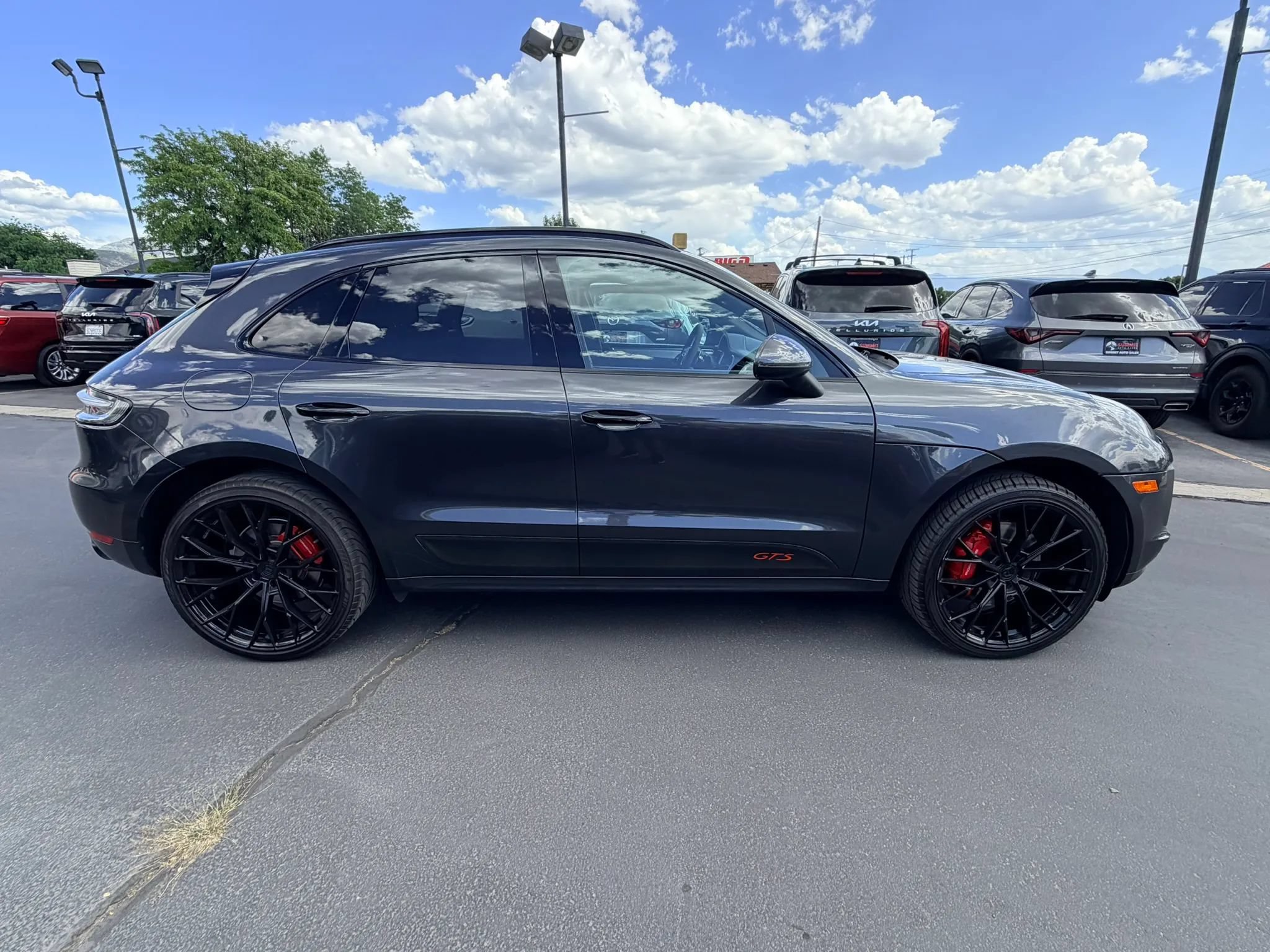 Used 2021 Porsche Macan GTS w/ Sport Chrono Package AWD/4WD image 3