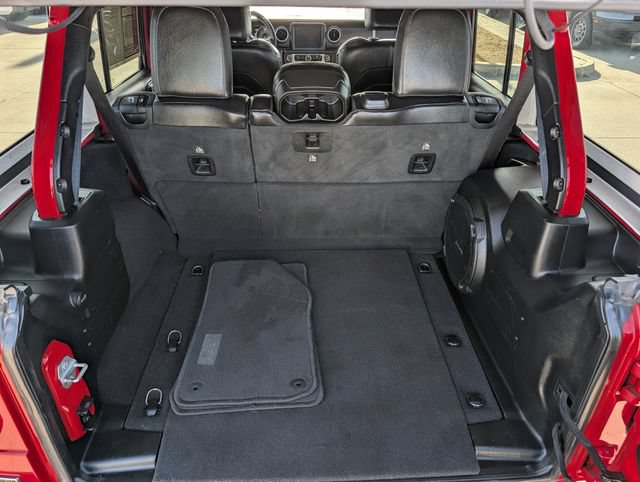 Used 2021 Jeep Wrangler Unlimited Sahara AWD/4WD image 27