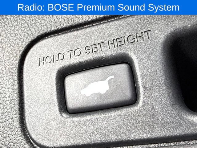 Used 2024 Honda Pilot Touring image 16