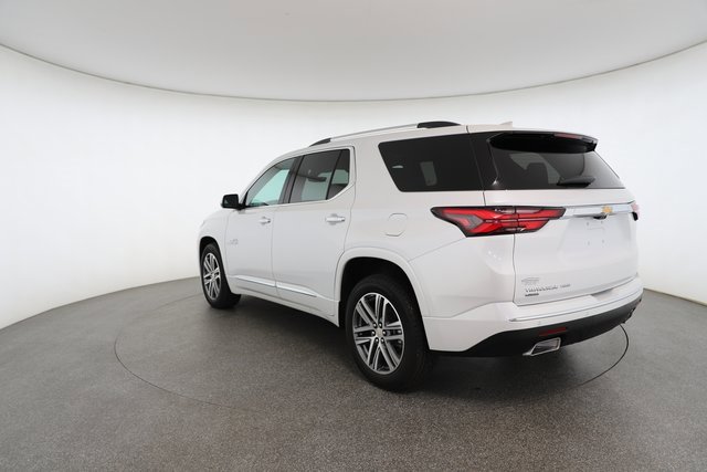 Used 2024 Chevrolet Traverse High Country image 11