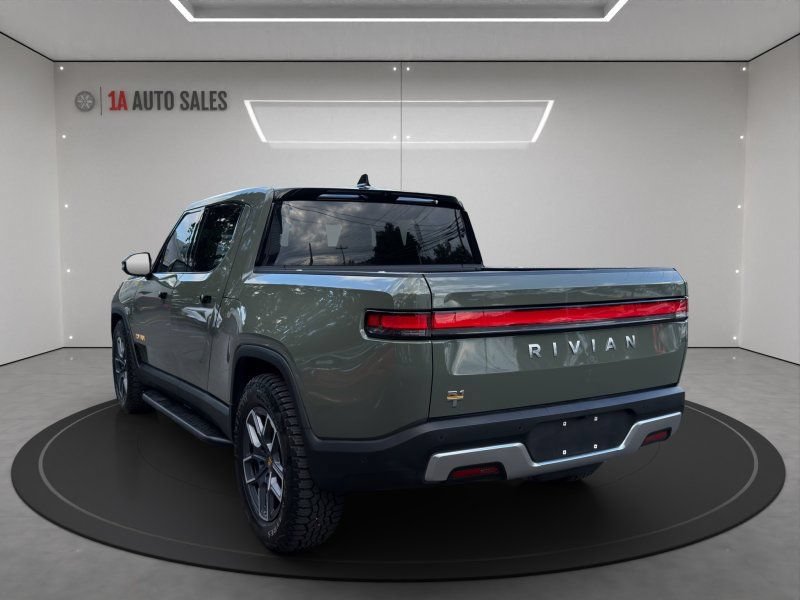 Used 2022 Rivian R1T Launch Edition AWD/4WD image 3