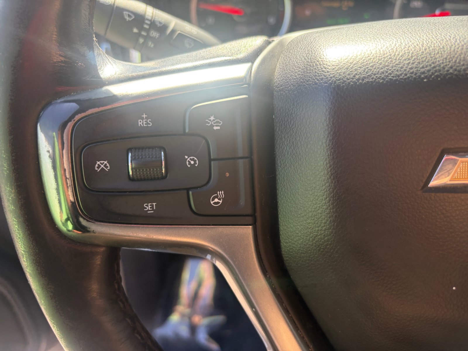 Used 2020 Chevrolet Silverado 3500 LTZ w/ LTZ Premium Package AWD/4WD image 10