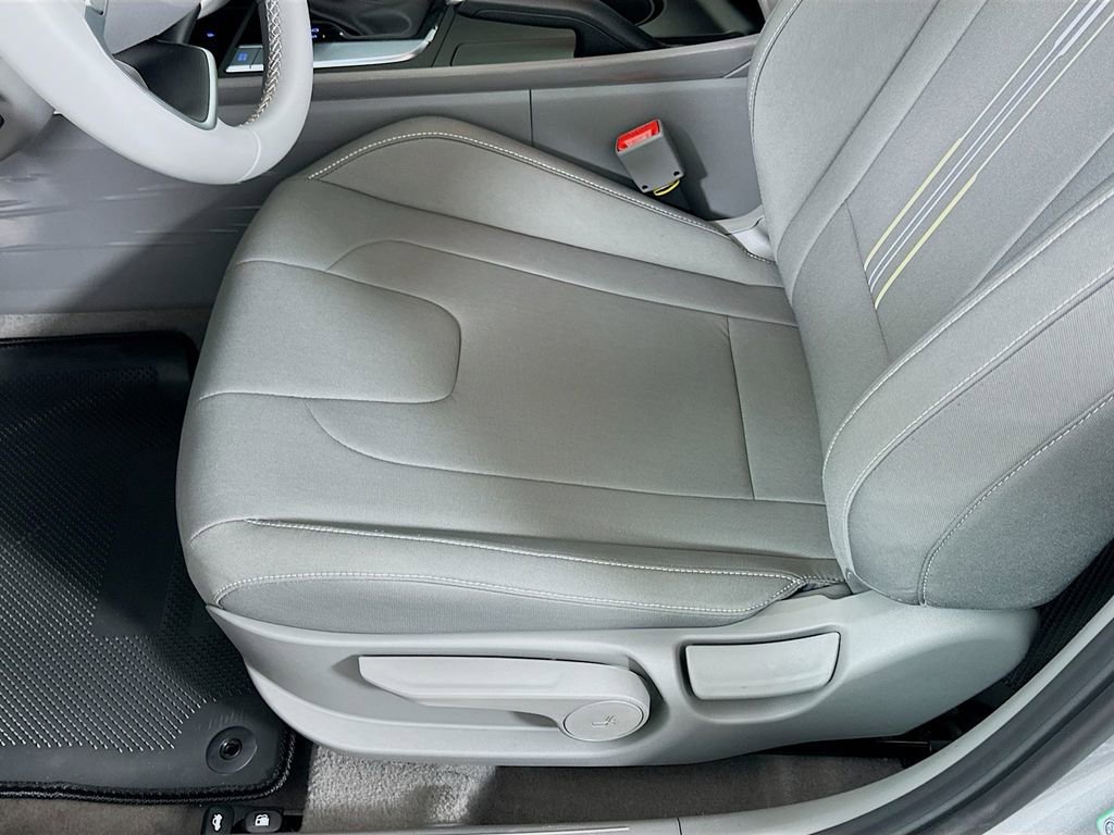 New 2026 Hyundai Elantra Sport image 19