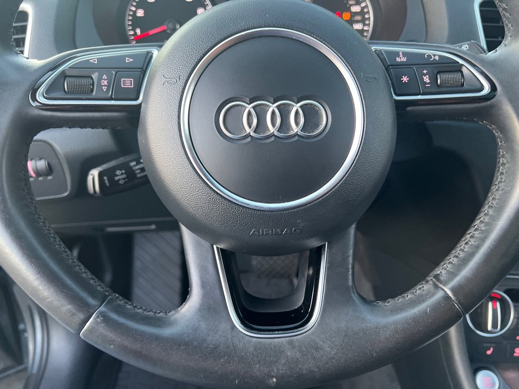 Used 2017 Audi Q3 2.0T Prestige image 19