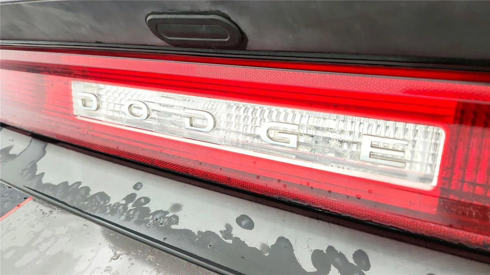 Used 2013 Dodge Challenger R/T Plus RWD image 16