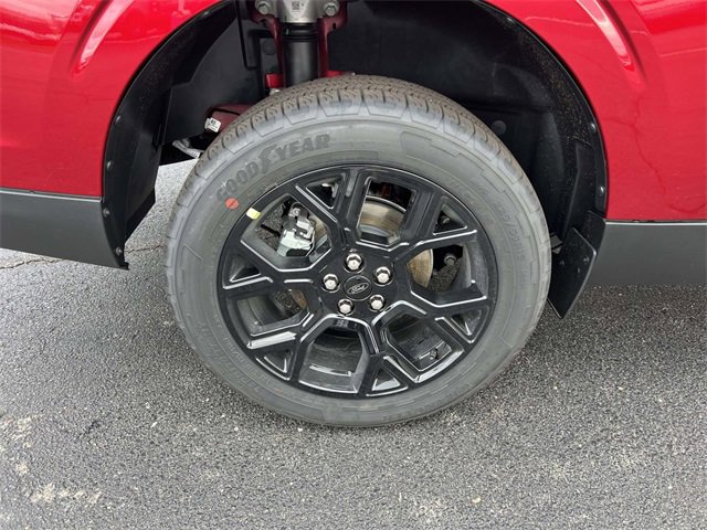 New 2025 Ford Maverick XLT w/ XLT Luxury Package image 11