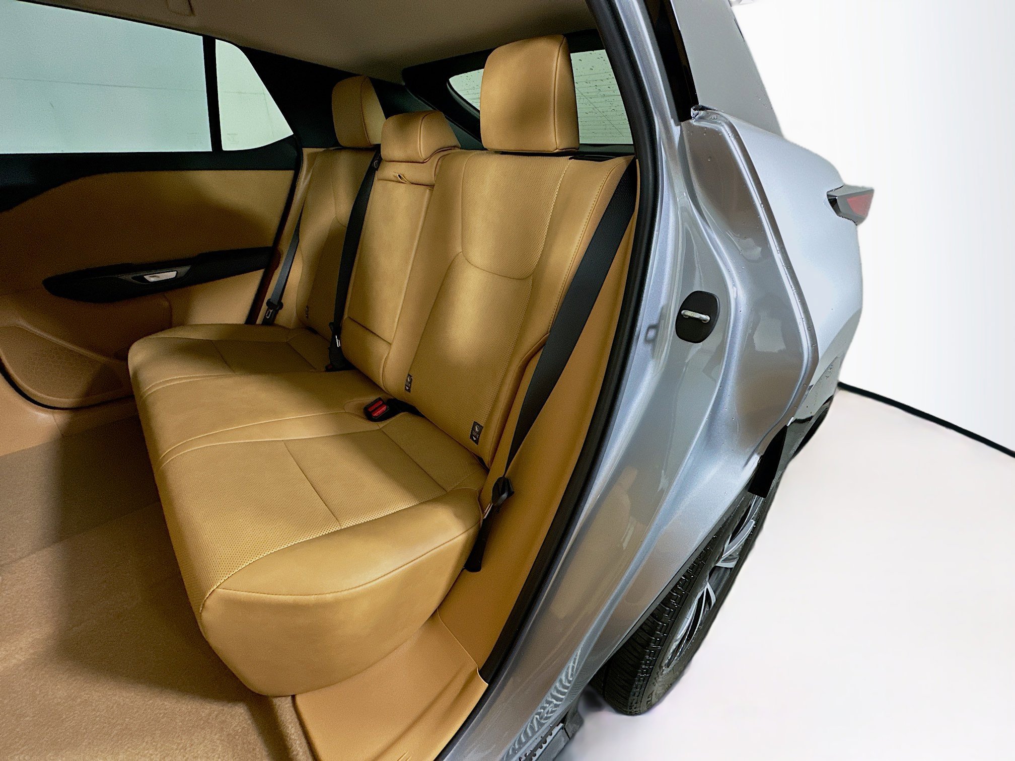 Used 2024 Lexus RZ 300e Premium w/ Accessory Package (Z1) image 26