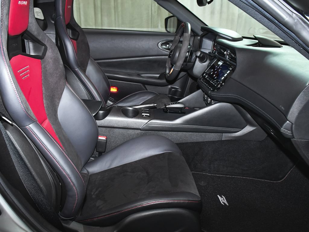 Used 2024 Nissan Z NISMO w/ Floor Mat Package RWD image 47