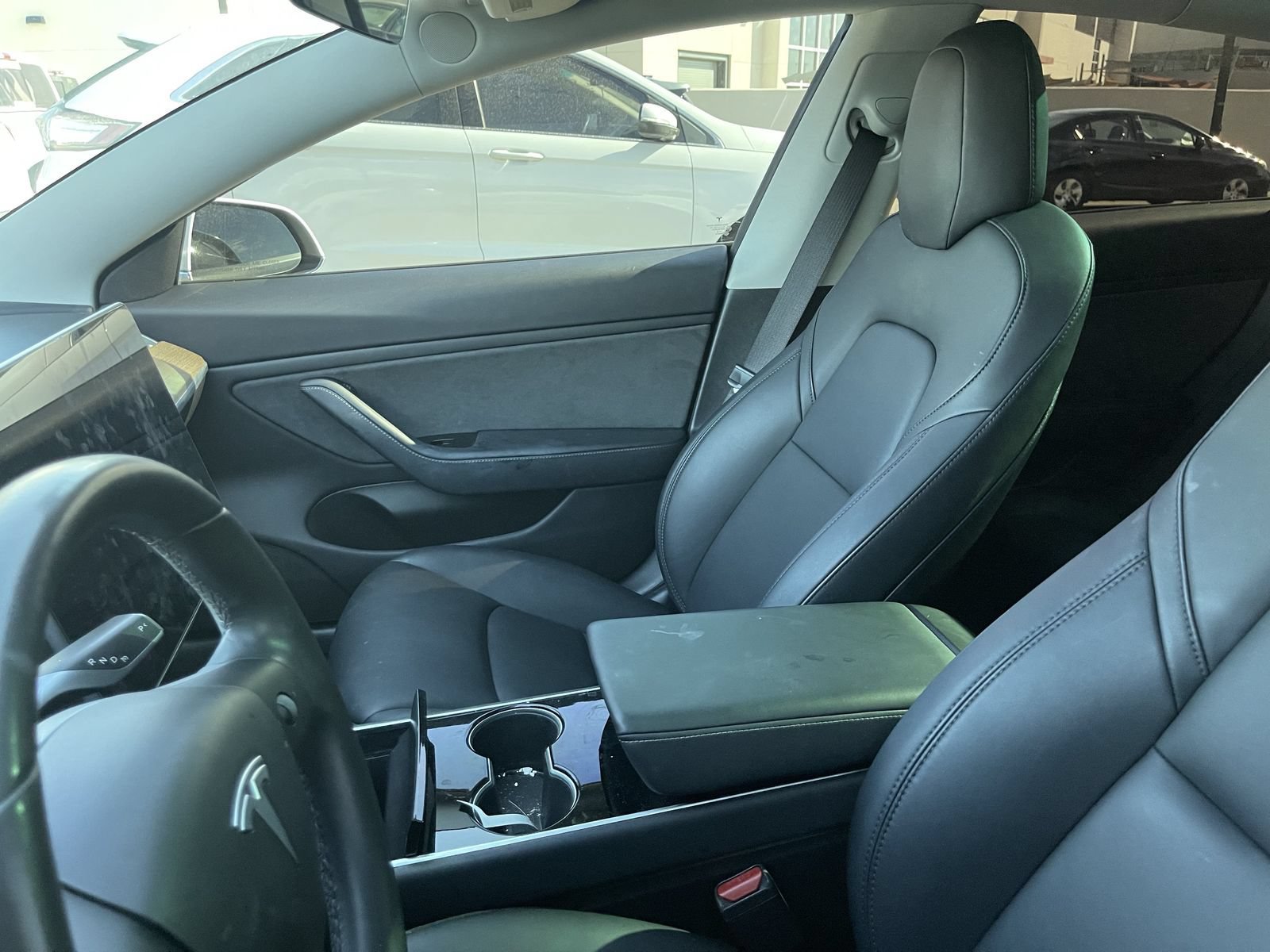 Used 2018 Tesla Model 3 Long Range RWD image 10