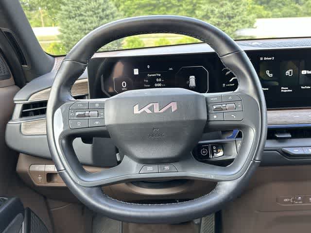 Used 2024 Kia EV9 Land AWD/4WD image 8