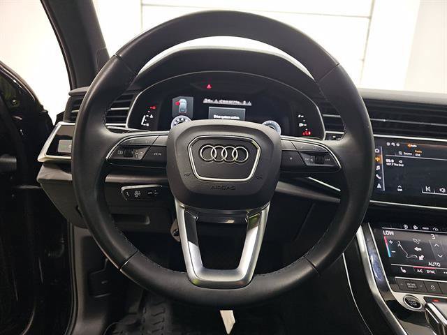 Used 2023 Audi Q7 2.0T Premium Plus w/ Premium Plus Package AWD/4WD image 10