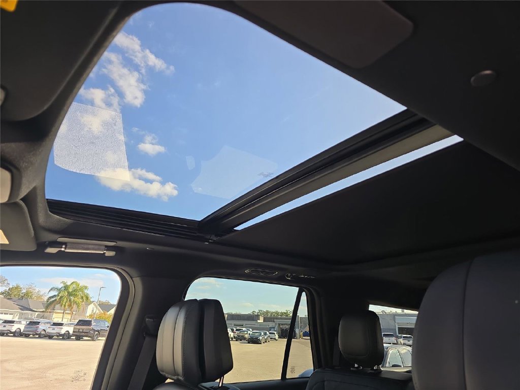 New 2026 Lincoln Navigator Reserve w/ Jet Appearance Package AWD/4WD image 26