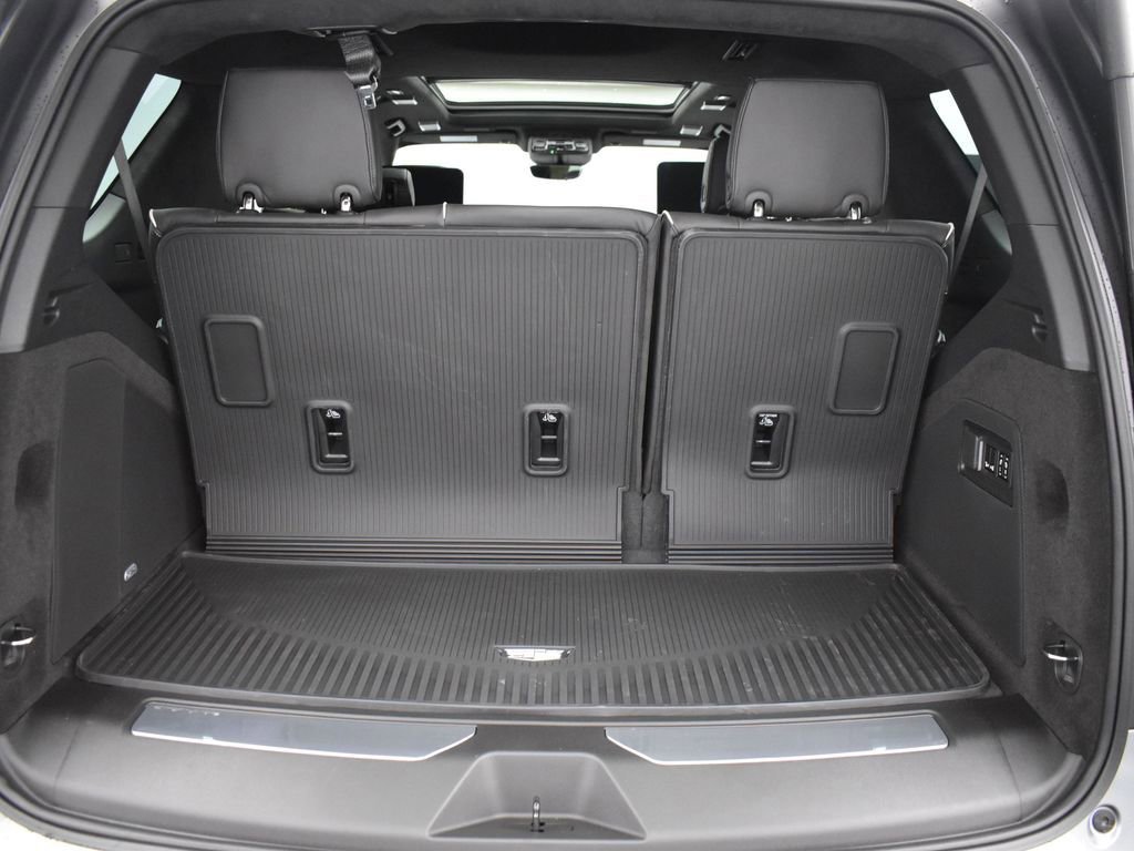 Certified 2026 Cadillac Escalade Platinum Sport w/ LPO, ONYX Package image 10