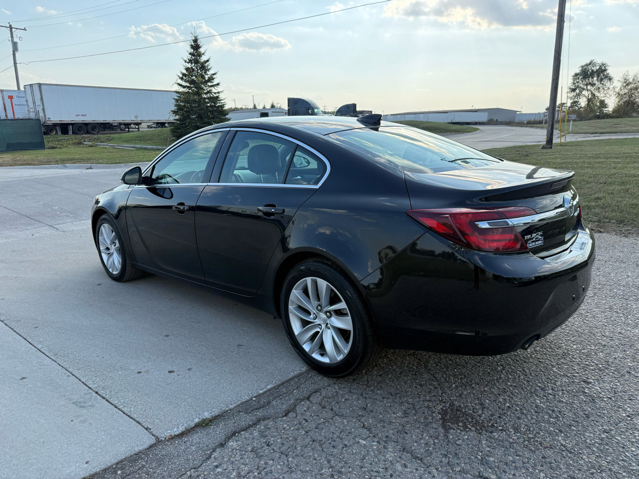 Used 2016 Buick Regal Premium image 7