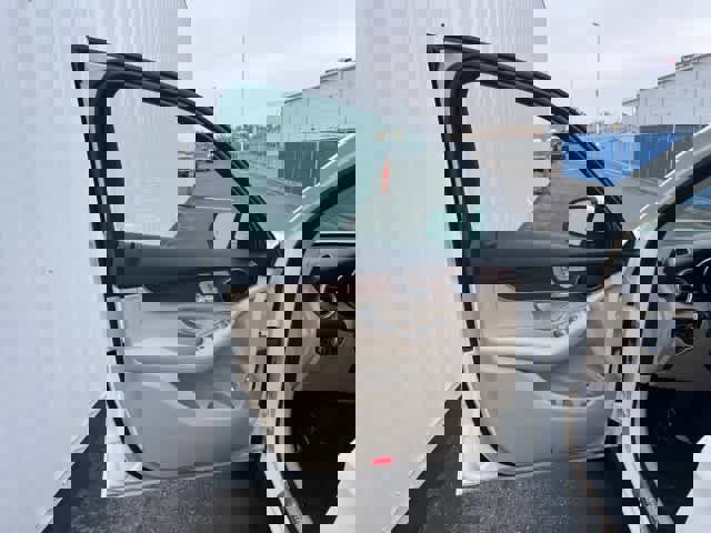 Certified 2022 Mercedes-Benz GLC 300 4MATIC image 11