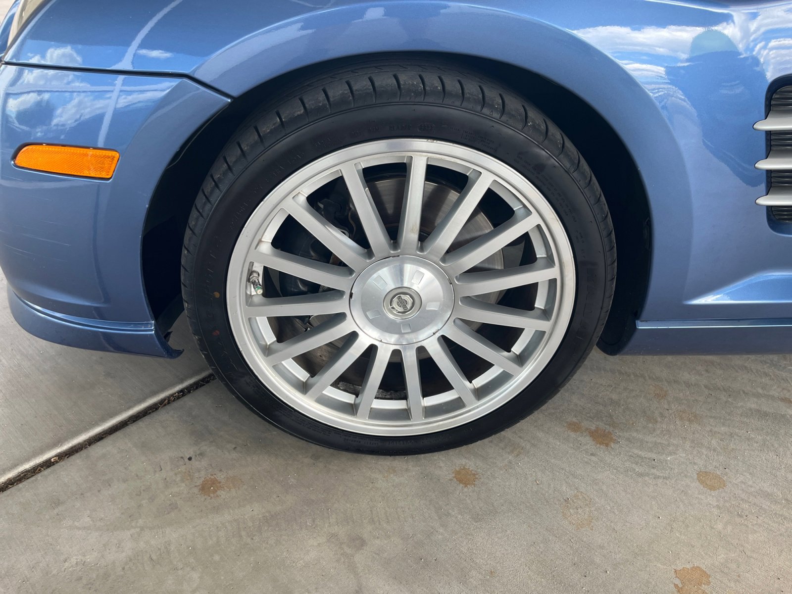 Used 2005 Chrysler Crossfire SRT-6 image 26