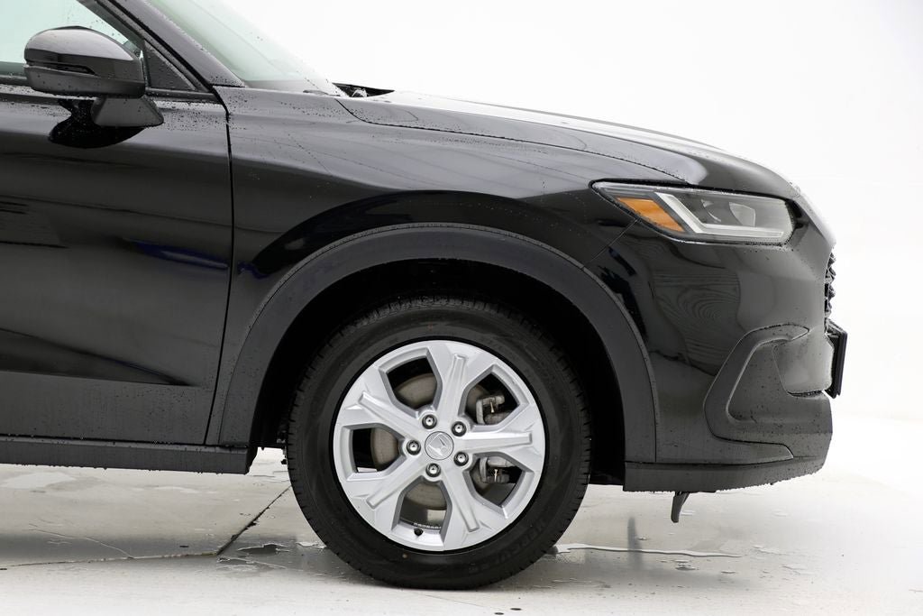 Used 2025 Honda HR-V LX image 4