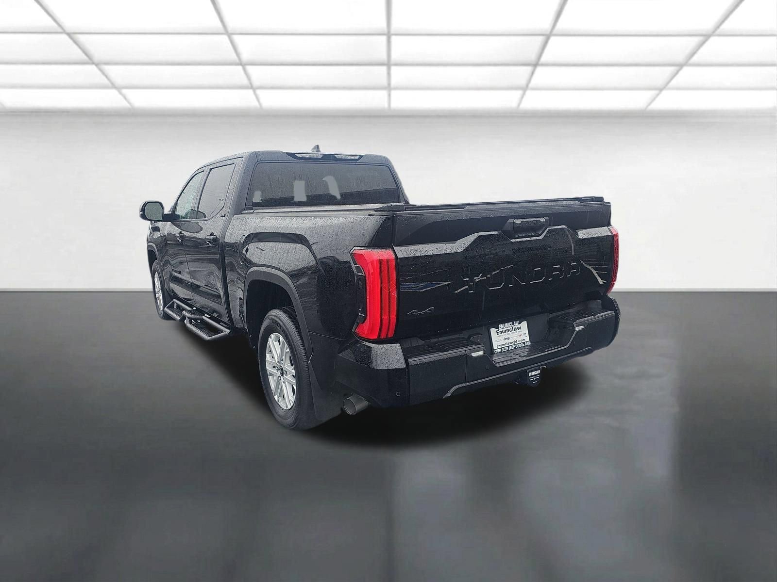 Used 2024 Toyota Tundra SR5 w/ SR5 Premium Package AWD/4WD image 7