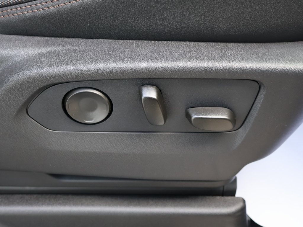 New 2026 Chevrolet Suburban High Country image 48