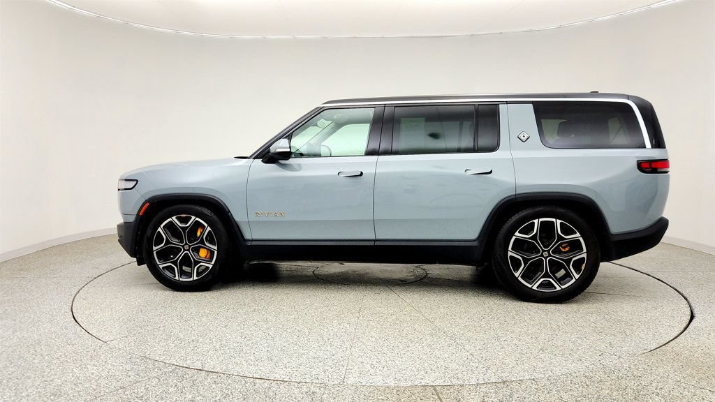 Used 2024 Rivian R1S Adventure AWD/4WD image 8