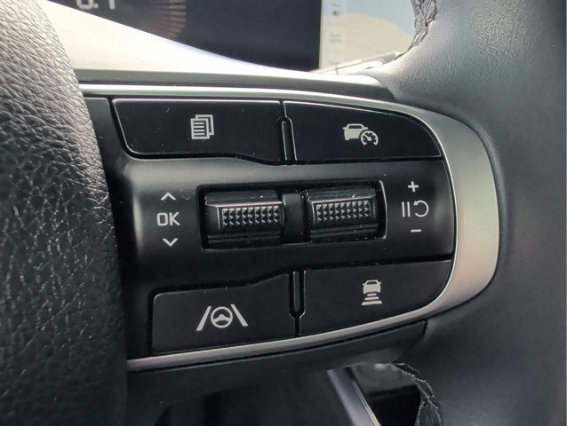Used 2025 Kia K5 GT-Line image 29