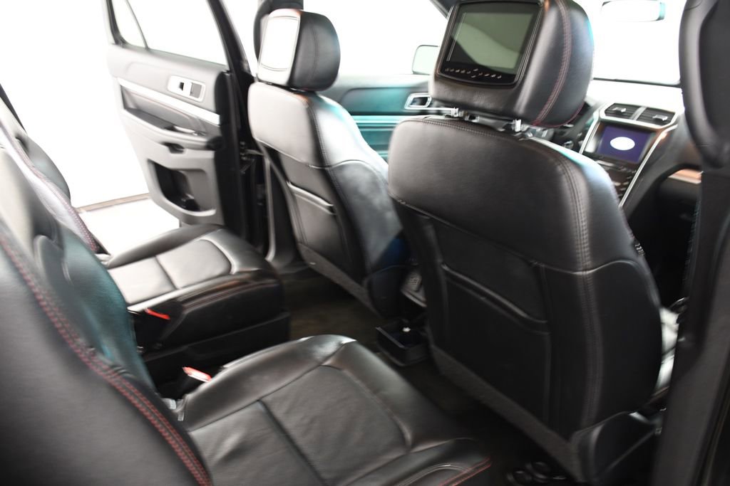 Used 2017 Ford Explorer Sport w/ Equipment Group 401A AWD/4WD image 22