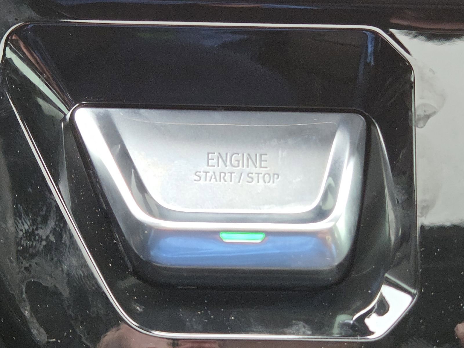 New 2026 GMC Sierra 2500 Denali w/ Denali Reserve Package image 13