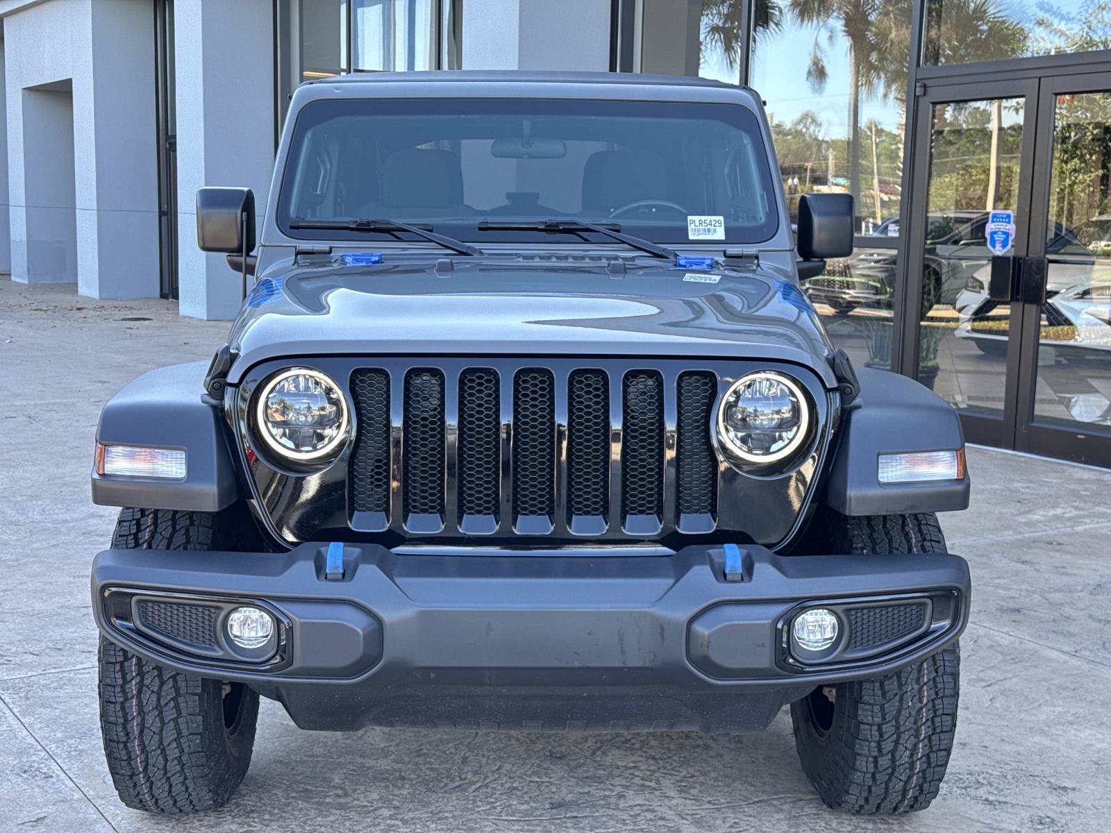 Used 2023 Jeep Wrangler Unlimited Sport AWD/4WD image 7