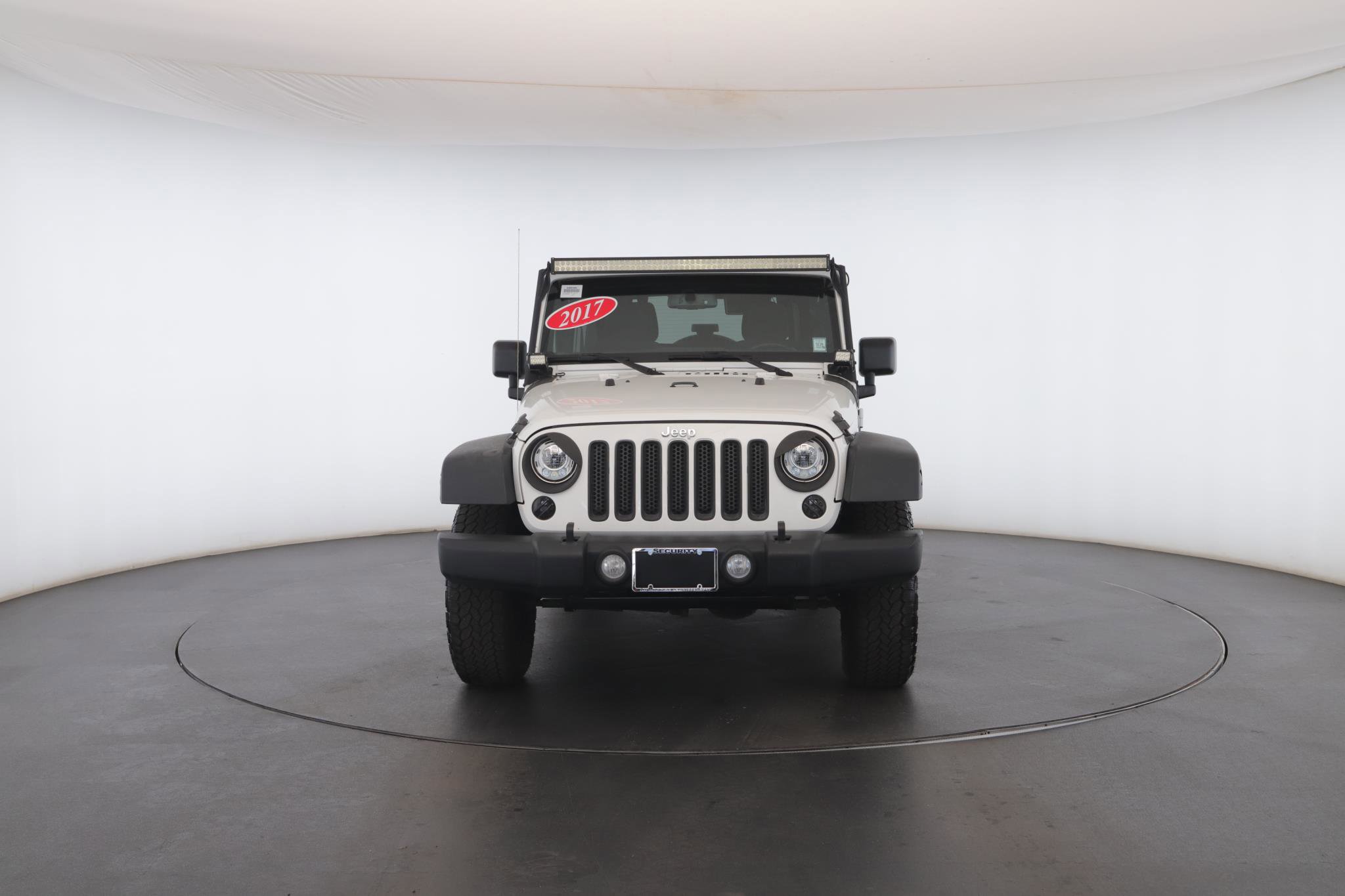 Used 2017 Jeep Wrangler Unlimited Sahara w/ Connectivity Group AWD/4WD image 21