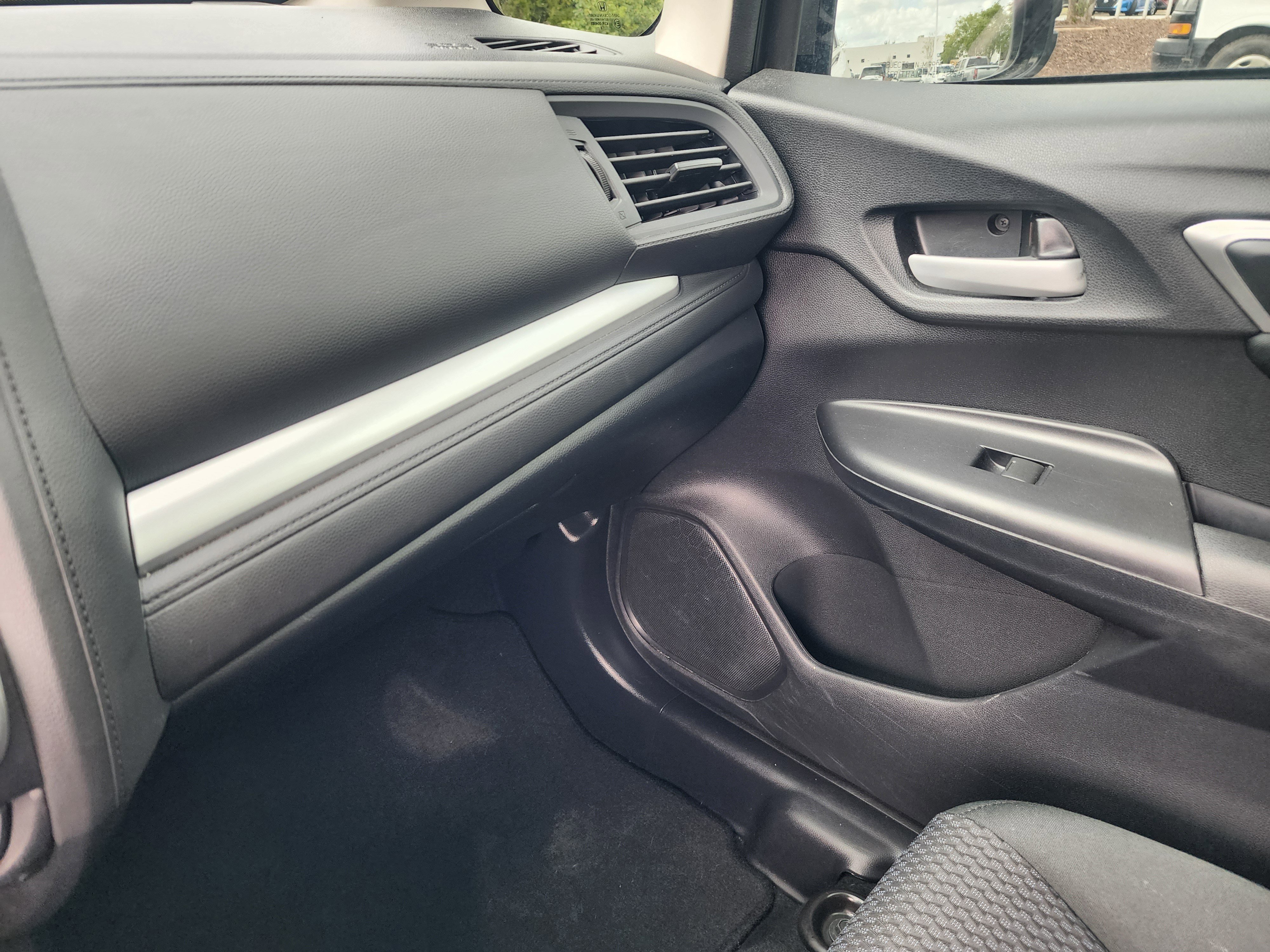 Used 2019 Honda Fit LX image 32