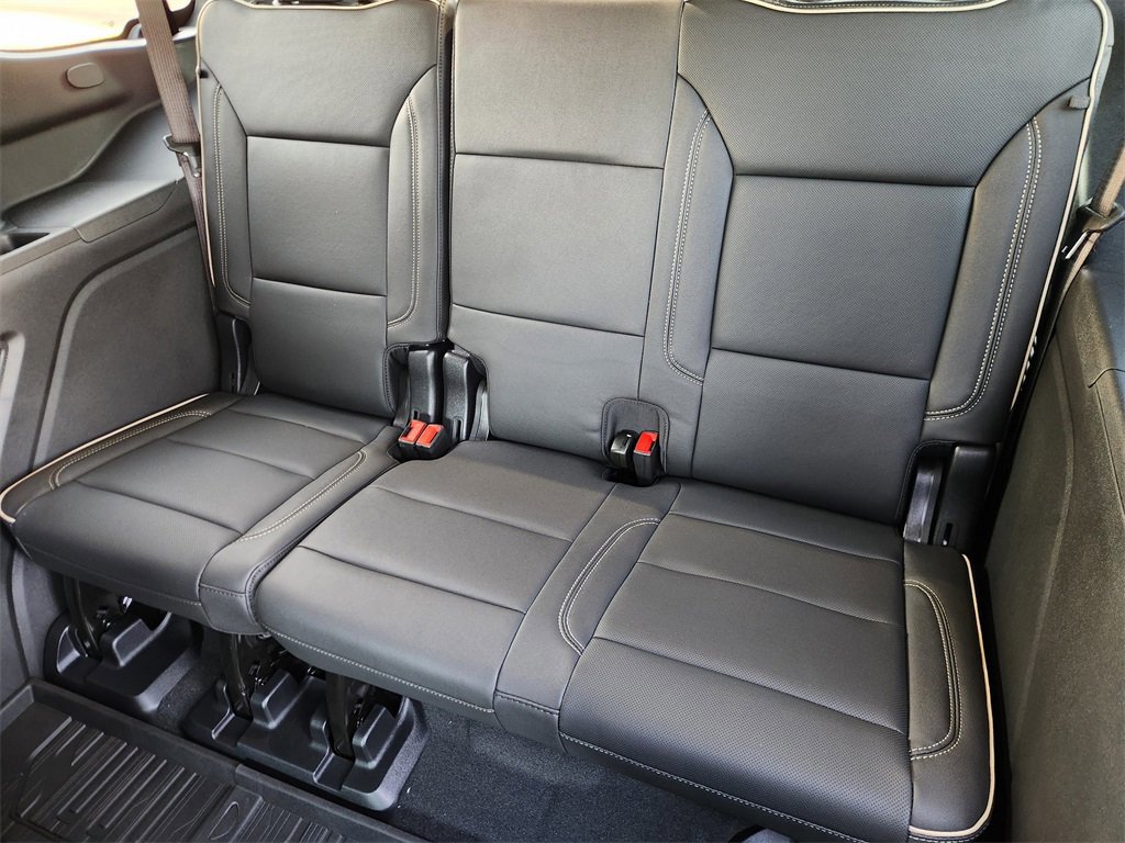 New 2026 GMC Yukon Elevation w/ Elevation Premium Package image 21