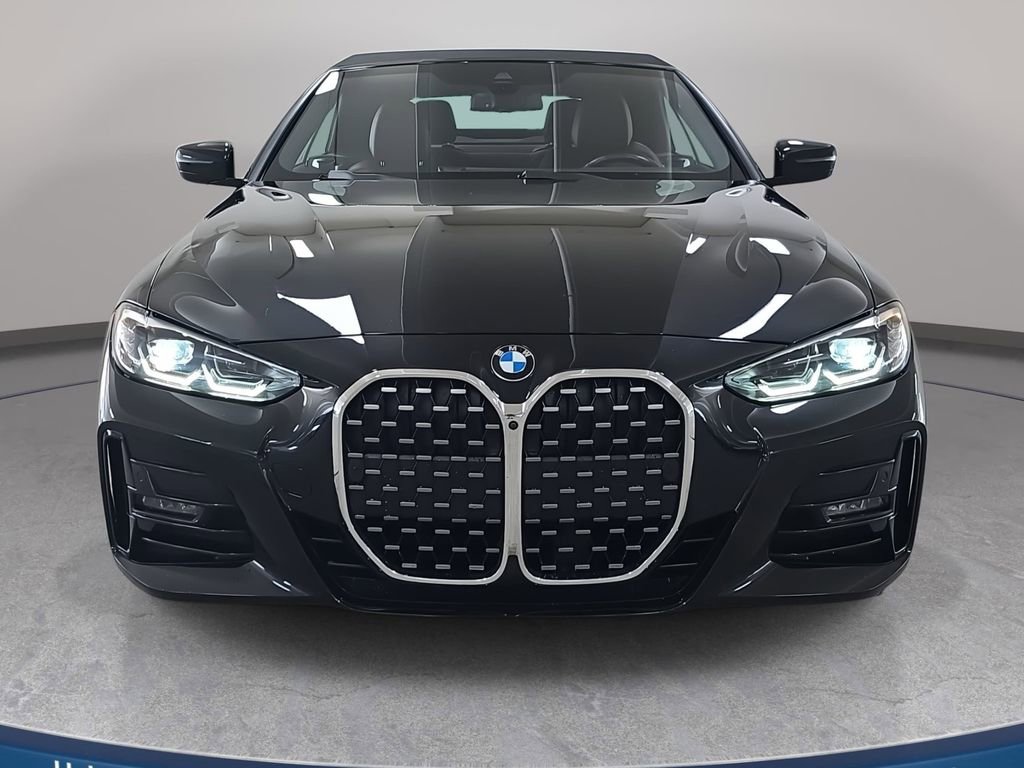 Used 2024 BMW 430i Convertible w/ M Sport Package image 3