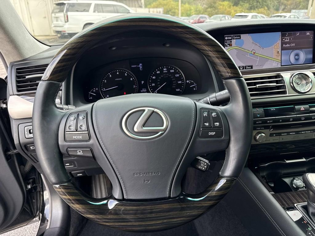Used 2015 Lexus LS 460 L image 26