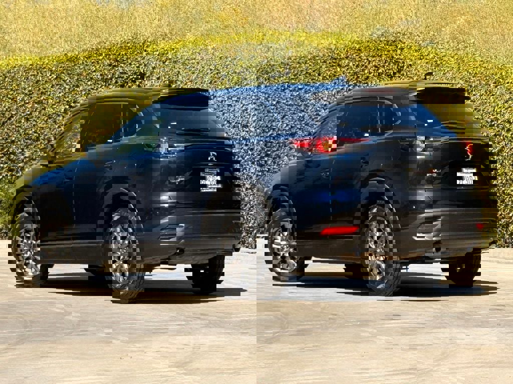 Used 2023 MAZDA CX-9 Touring image 2