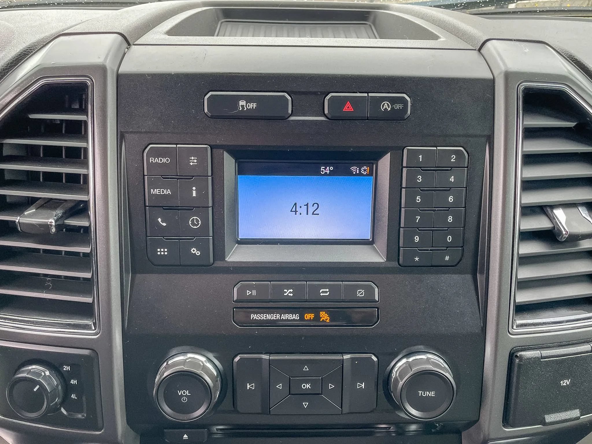 Used 2018 Ford F150 XLT AWD/4WD image 23