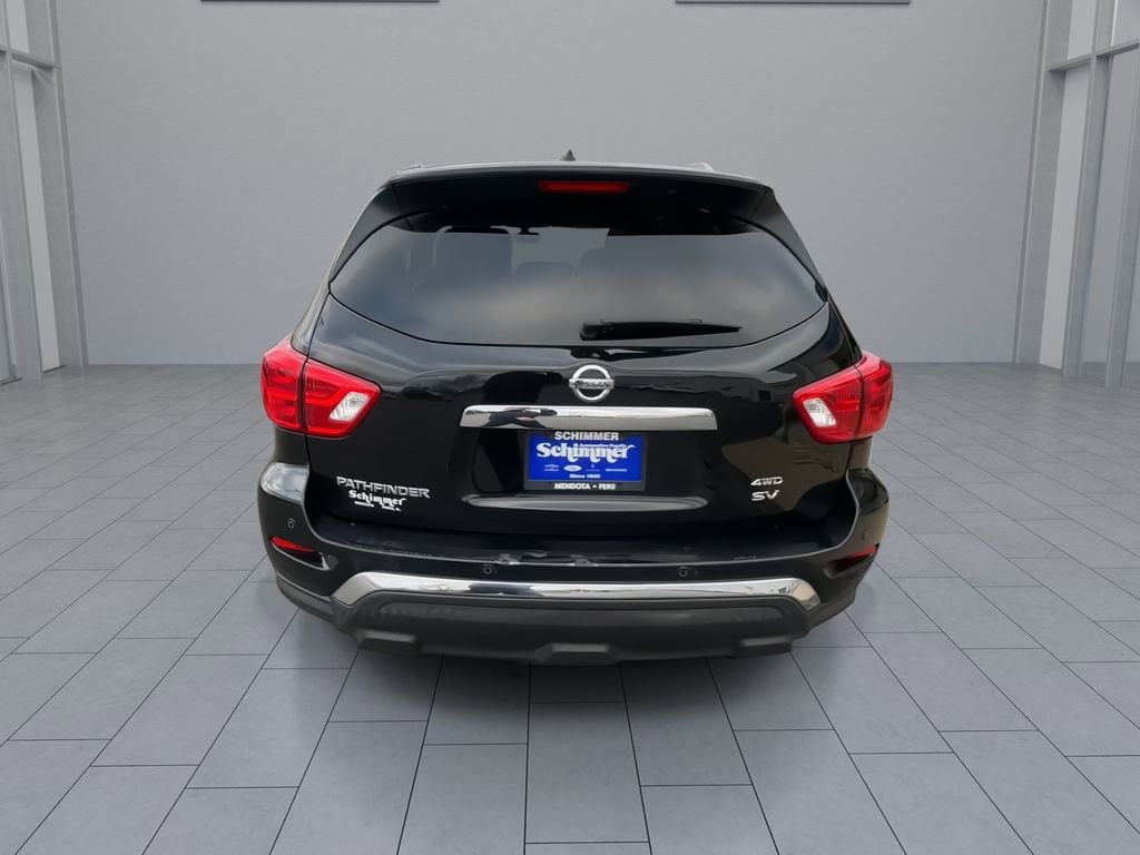 Used 2018 Nissan Pathfinder SV image 7