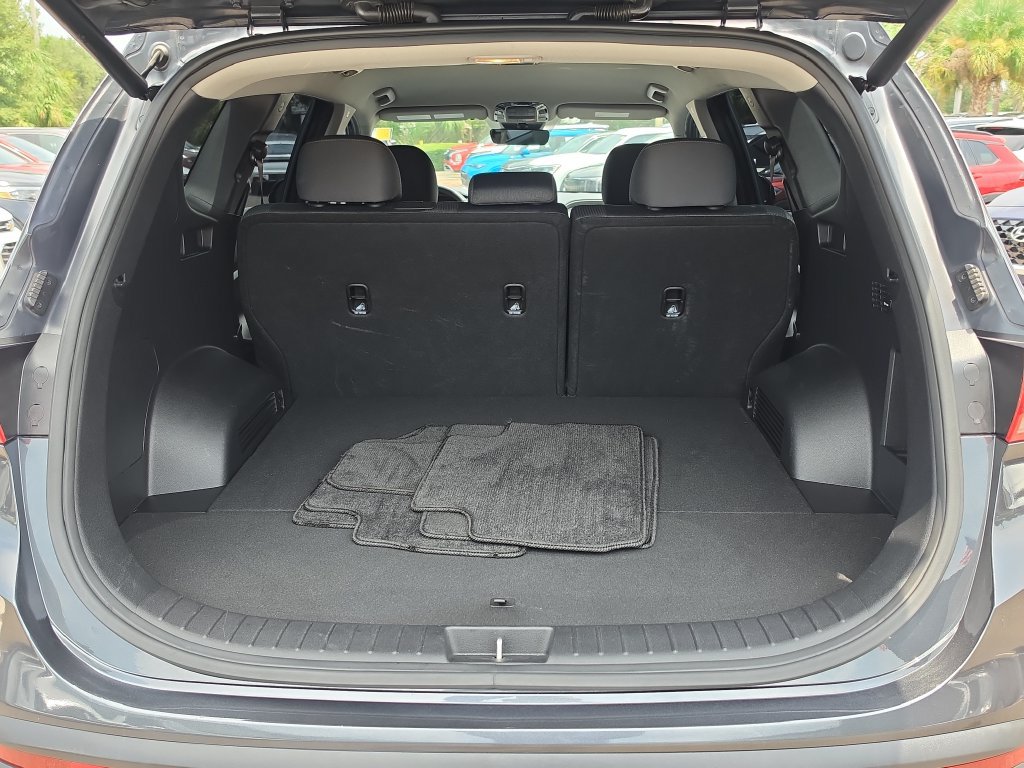 Used 2023 Hyundai Santa Fe SEL FWD image 10