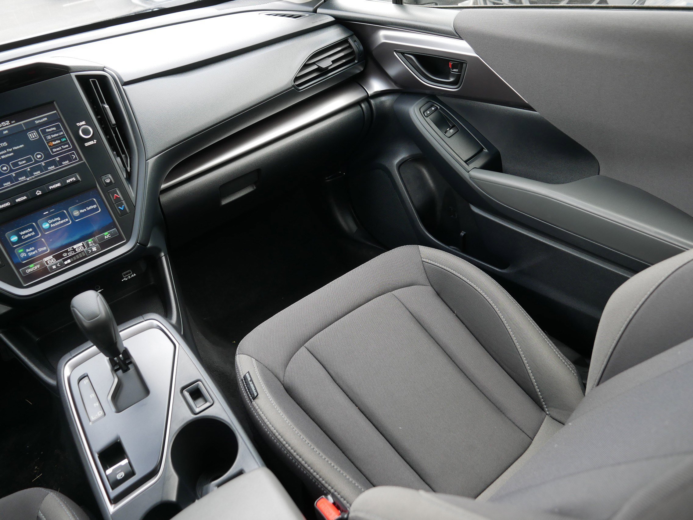 Used 2024 Subaru Impreza 2.0i AWD/4WD image 11