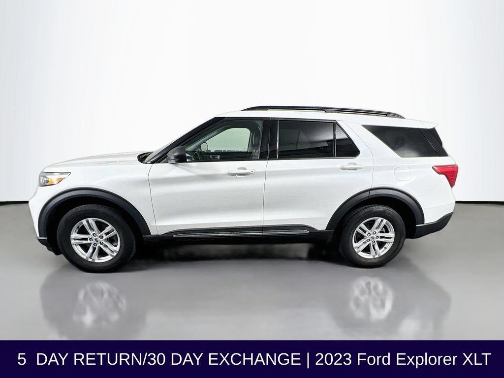 Certified 2023 Ford Explorer XLT w/ Equipment Group 202A AWD/4WD image 5