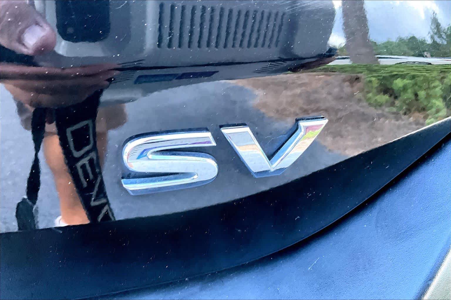 Used 2018 Nissan Kicks SV FWD image 13