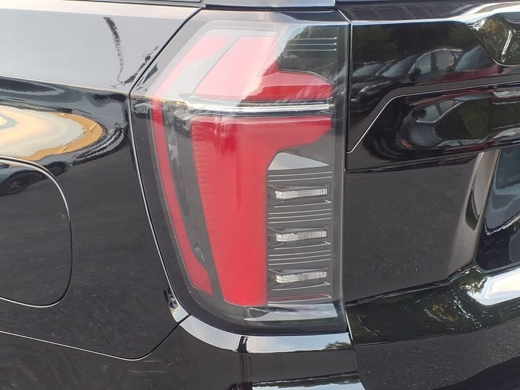 New 2026 Chevrolet Tahoe LS AWD/4WD image 9