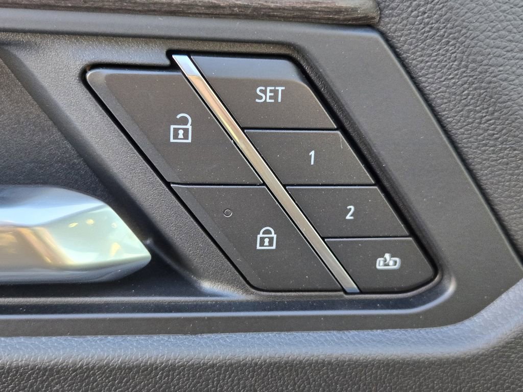 New 2026 GMC Acadia Denali w/ Super Cruise Package image 22