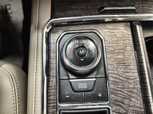 Used 2019 Ford Expedition Limited w/ Equipment Group 302A image 16