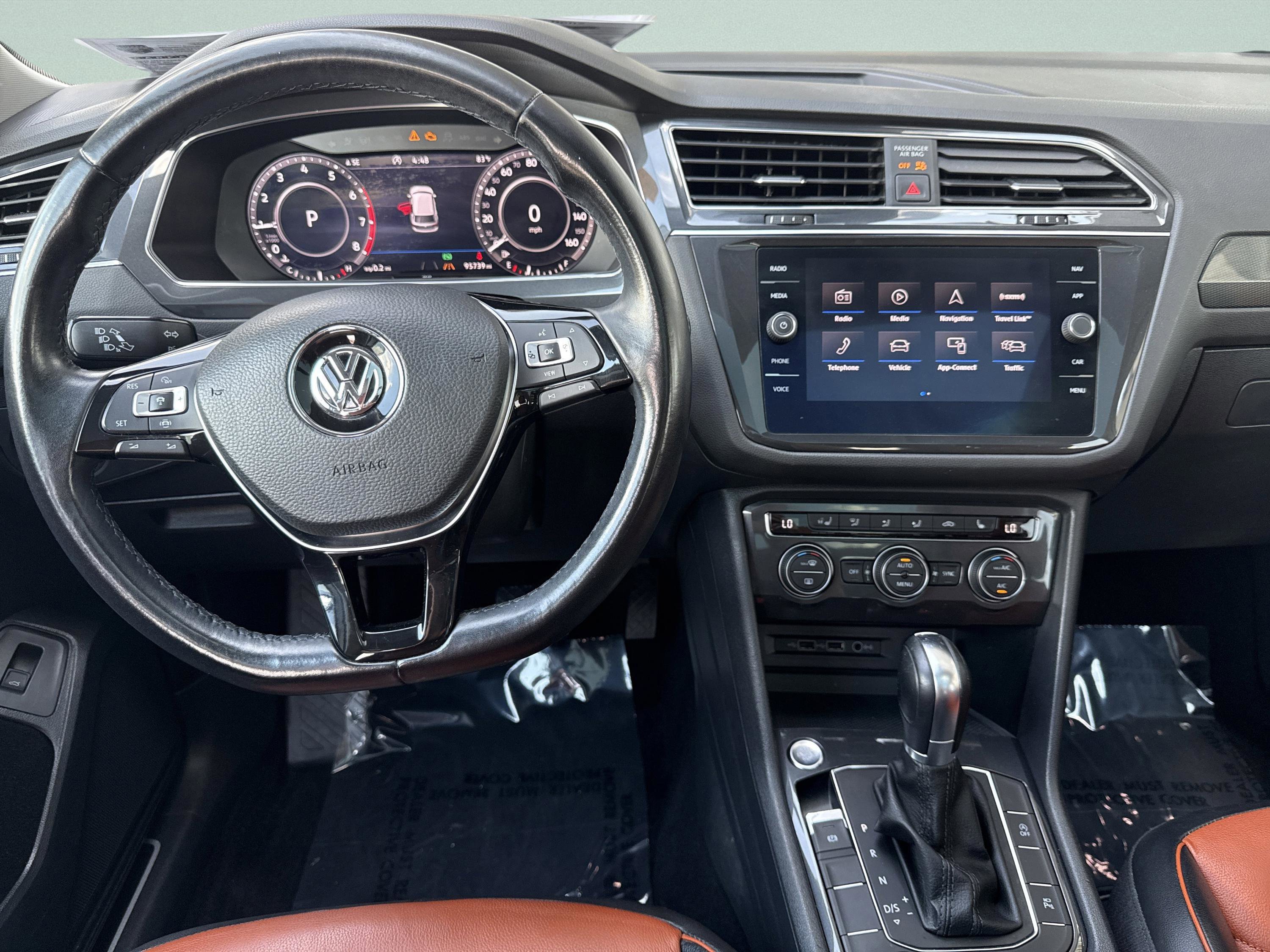 Used 2019 Volkswagen Tiguan SEL Premium image 26